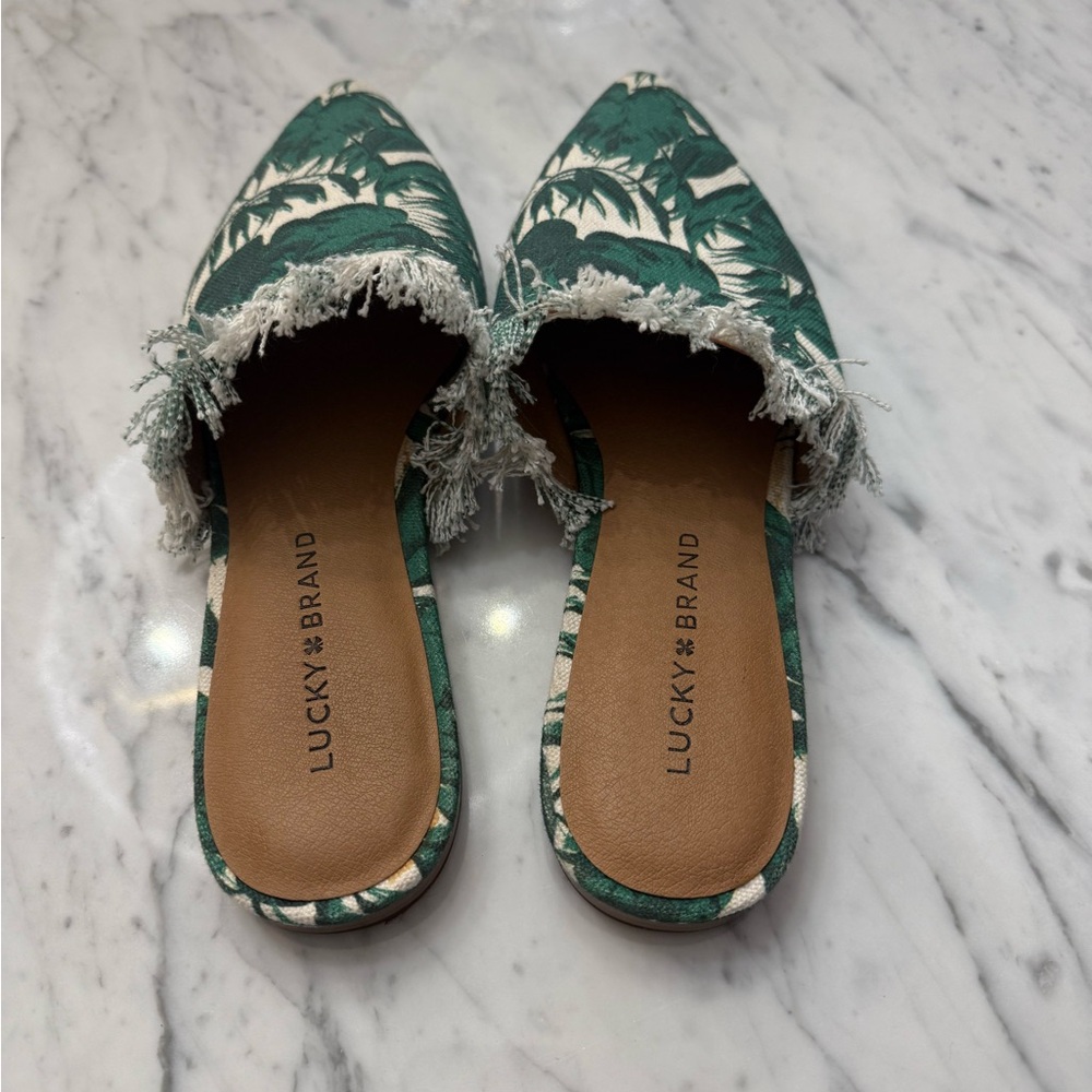 NEW Lucky Brand Bapsee Floral Pointed Toe Women's Mules Flats Green White Size 7 - Picture 3 of 4